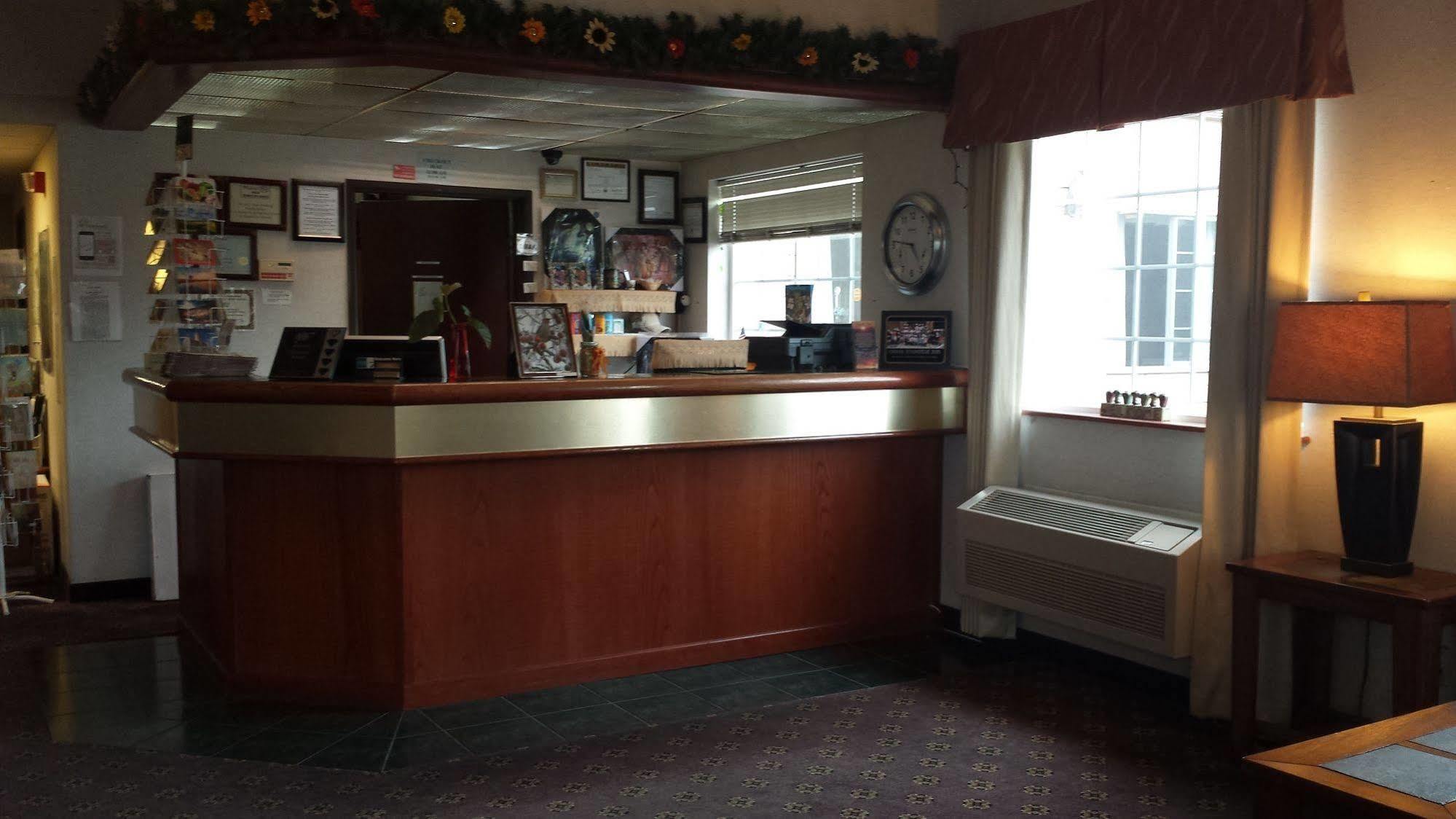 Omak Inn Exterior photo